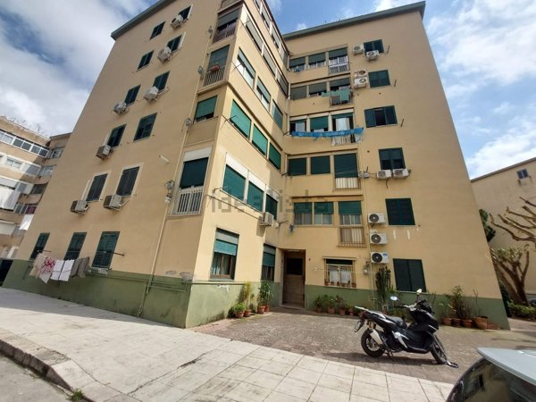 appartamento in vendita a Palermo in zona Mezzomonreale