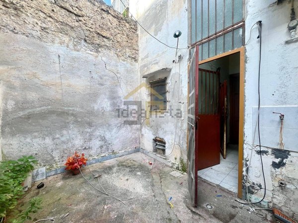 appartamento in vendita a Palermo in zona Oreto