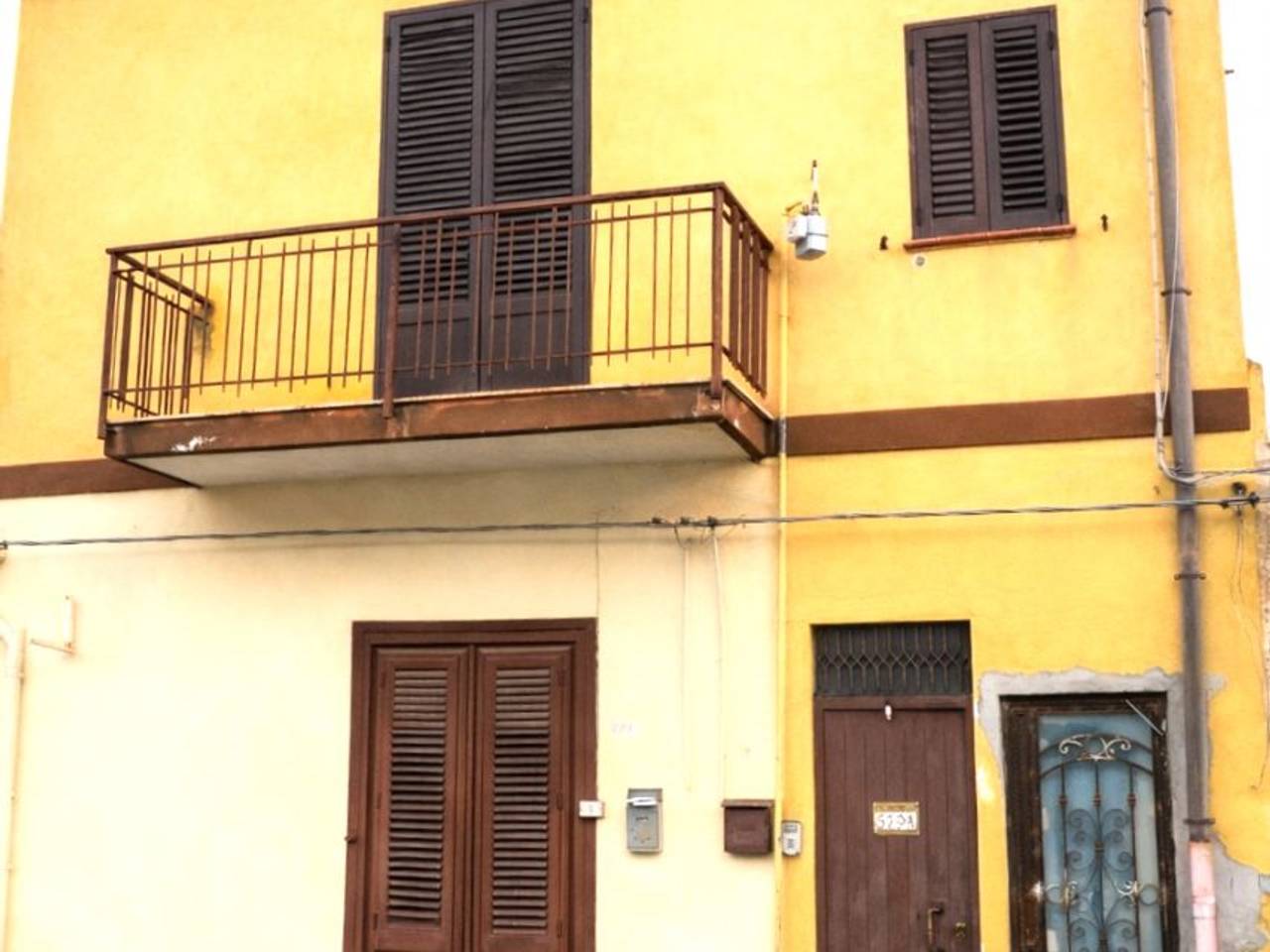 casa indipendente in vendita a Palermo in zona Villagrazia/Falsomiele