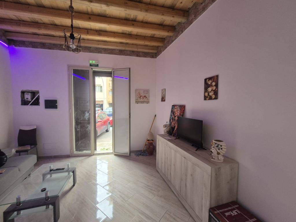 appartamento in vendita a Palermo in zona Zisa