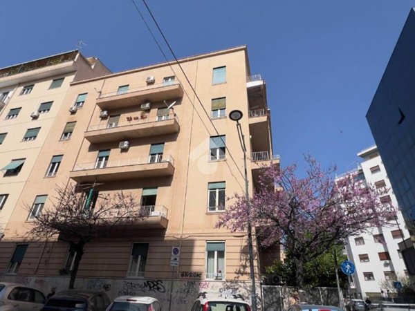 appartamento in vendita a Palermo in zona Libertà