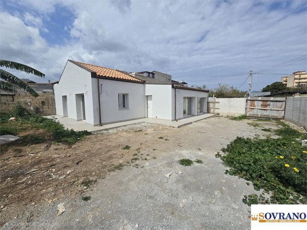 casa indipendente in vendita a Palermo