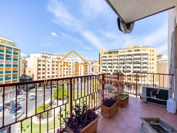 appartamento in vendita a Palermo in zona Montepellegrino