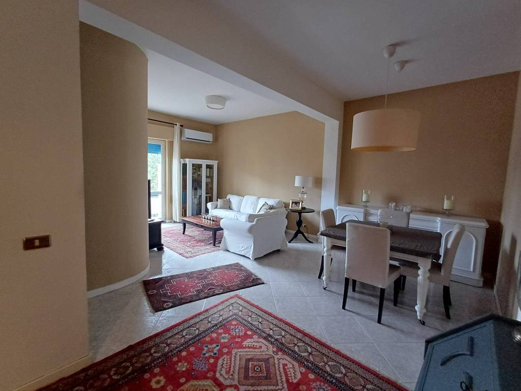 appartamento in vendita a Palermo in zona Libertà