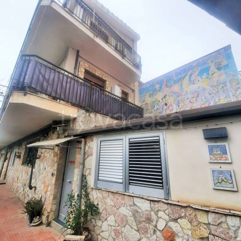 appartamento in vendita a Palermo