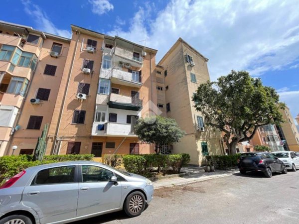 appartamento in vendita a Palermo in zona Mezzomonreale