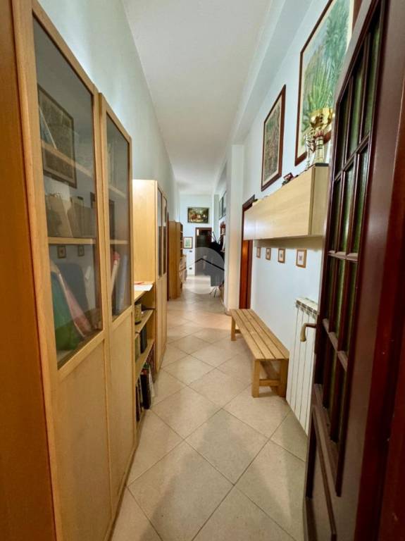 appartamento in vendita a Palermo in zona Malaspina/Palagonia