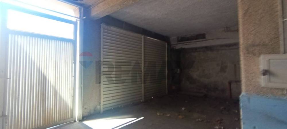 locale commerciale in vendita a Palermo