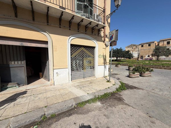 appartamento in vendita a Palermo in zona Centro storico