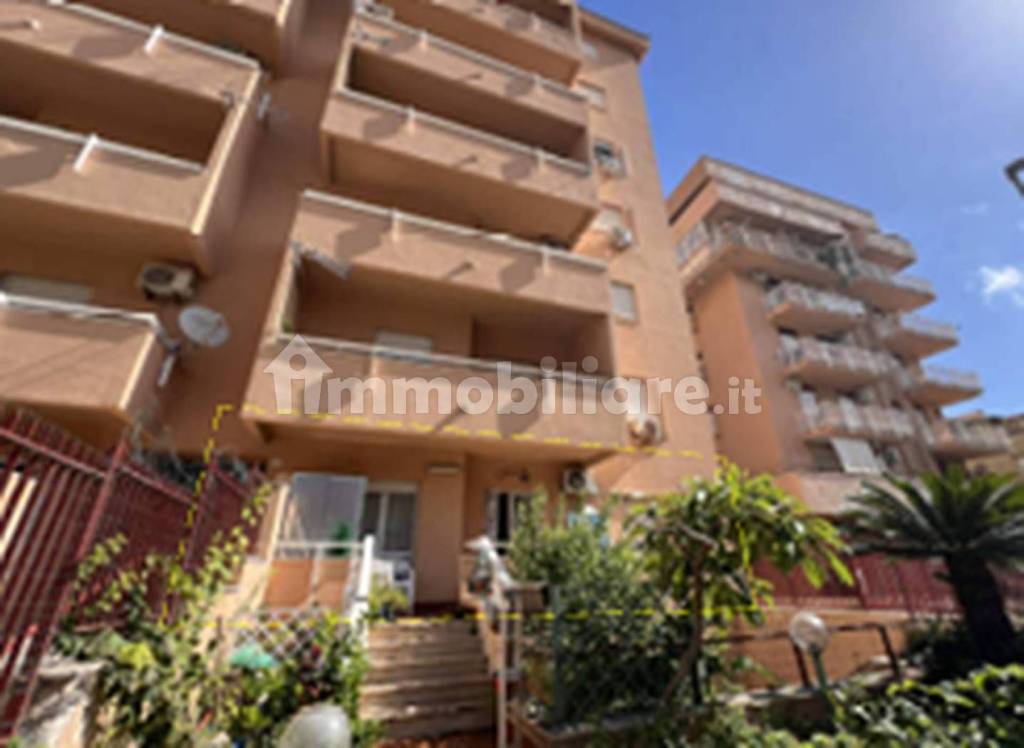 appartamento in vendita a Palermo in zona Tommaso Natale