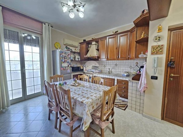 appartamento in vendita a Palermo in zona Montegrappa / Santa Rosalia