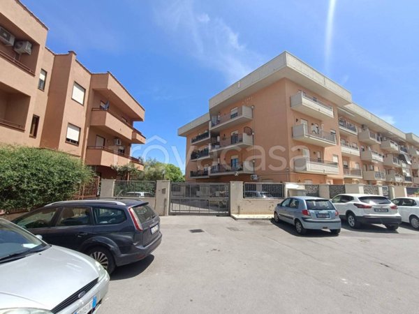 locale commerciale in vendita a Palermo