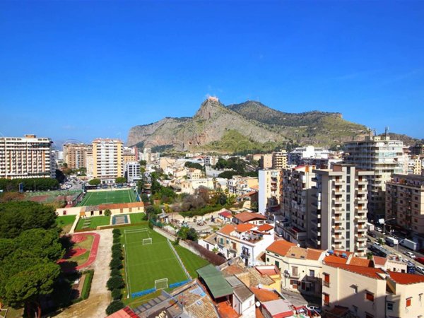 appartamento in vendita a Palermo in zona Montepellegrino