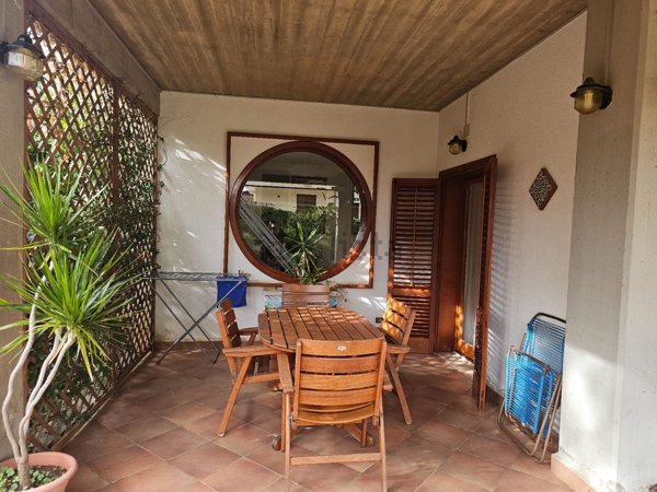 casa indipendente in vendita a Palermo in zona Borgo Nuovo
