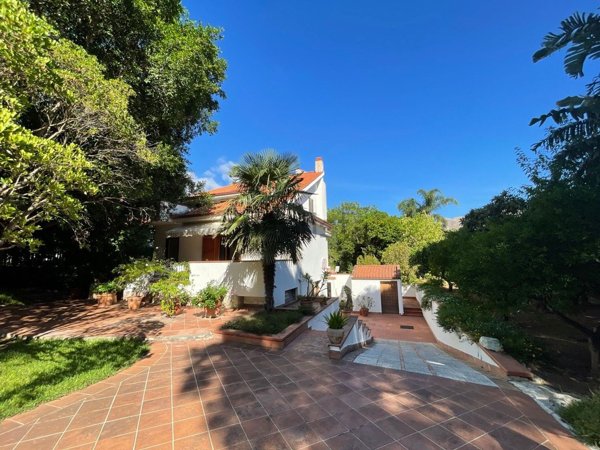 casa indipendente in vendita a Palermo in zona Tommaso Natale