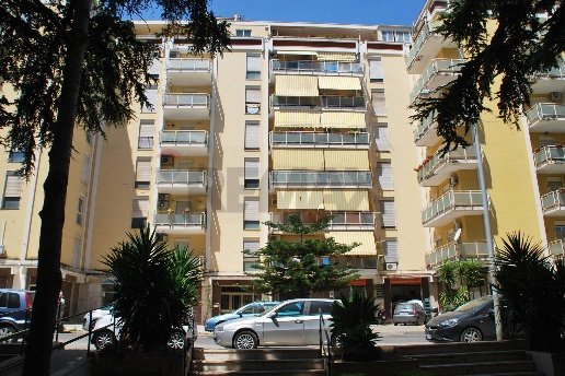 appartamento in vendita a Palermo in zona Uditore