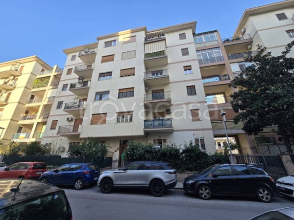 appartamento in vendita a Palermo in zona Centro storico