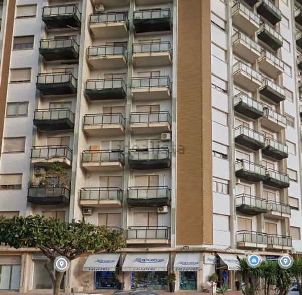 appartamento in vendita a Palermo in zona Malaspina/Palagonia