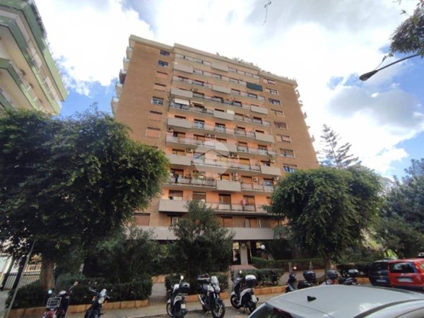 appartamento in vendita a Palermo in zona Libertà