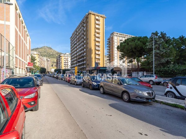 appartamento in vendita a Palermo in zona Montepellegrino