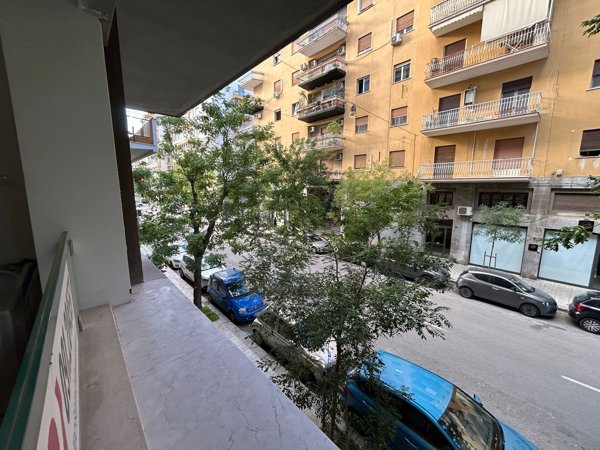 appartamento in vendita a Palermo in zona Libertà