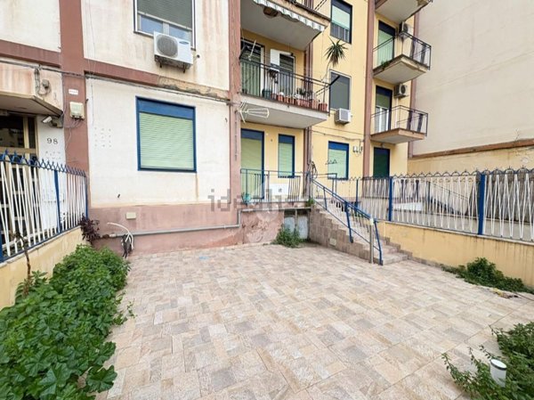 appartamento in vendita a Palermo in zona Oreto