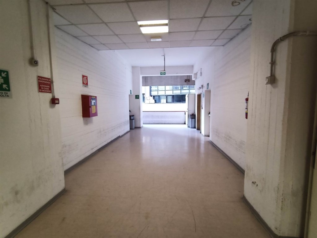 ufficio in vendita a Palermo in zona Resuttana