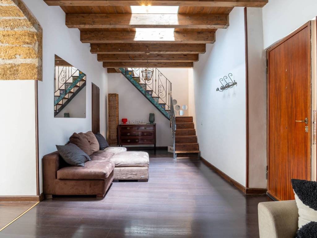 appartamento in vendita a Palermo in zona Centro storico