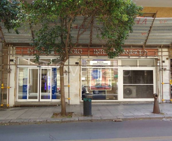negozio in vendita a Palermo in zona Politeama