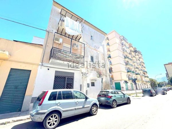 monolocale in vendita a Palermo in zona Zisa