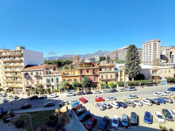 appartamento in vendita a Palermo in zona Montepellegrino