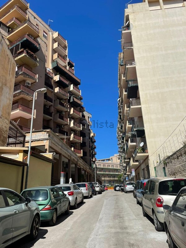 appartamento in vendita a Palermo in zona Calatafimi / Cuba