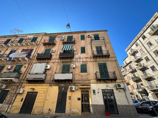 appartamento in vendita a Palermo in zona Oreto