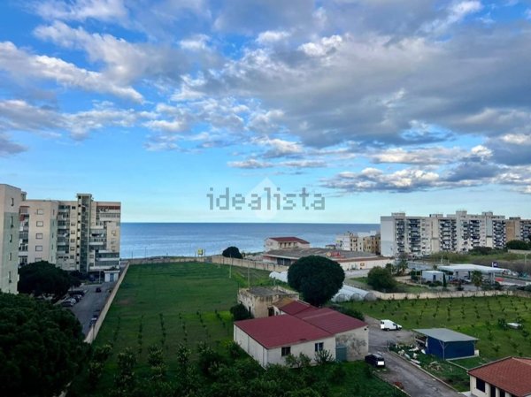 appartamento in vendita a Palermo in zona Roccella