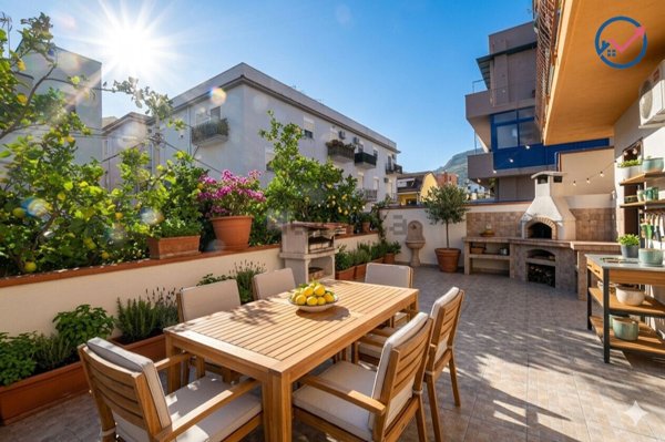 appartamento in vendita a Palermo in zona Centro storico