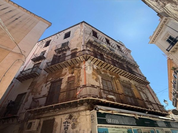 appartamento in vendita a Palermo in zona Centro storico