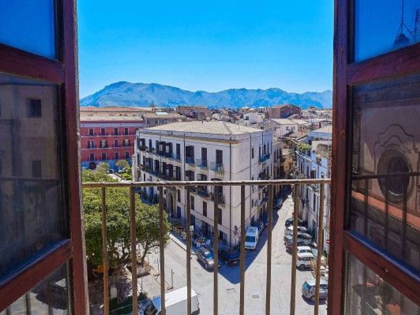 appartamento in vendita a Palermo in zona Centro storico