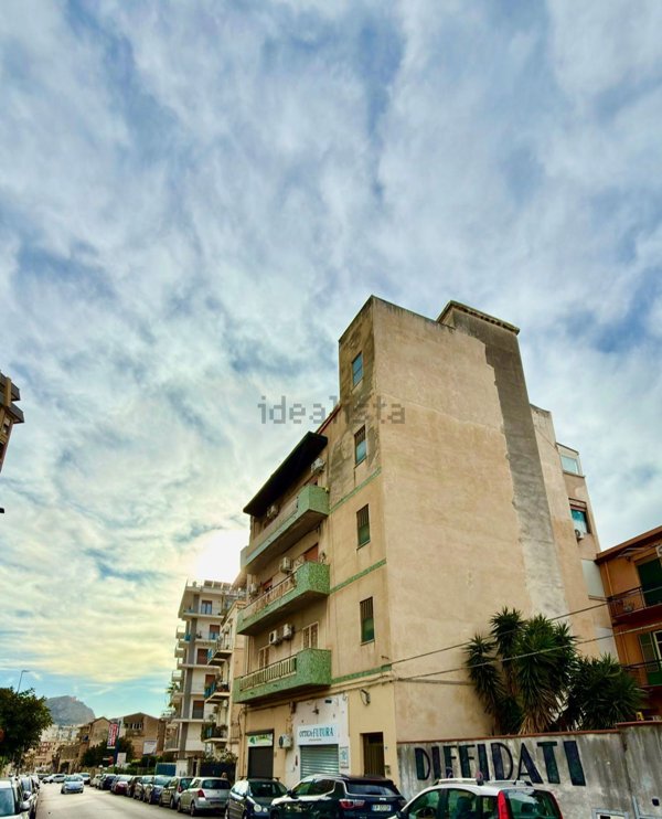 appartamento in vendita a Palermo in zona San Lorenzo