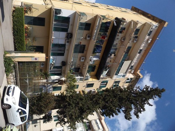 appartamento in vendita a Palermo in zona Zisa