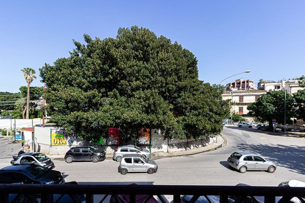 appartamento in vendita a Palermo in zona Zisa