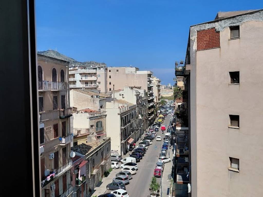 appartamento in vendita a Palermo in zona Centro storico
