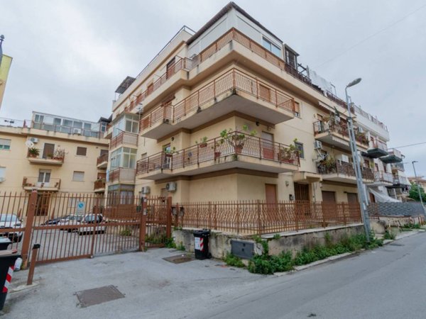 appartamento in vendita a Palermo in zona Cruillas