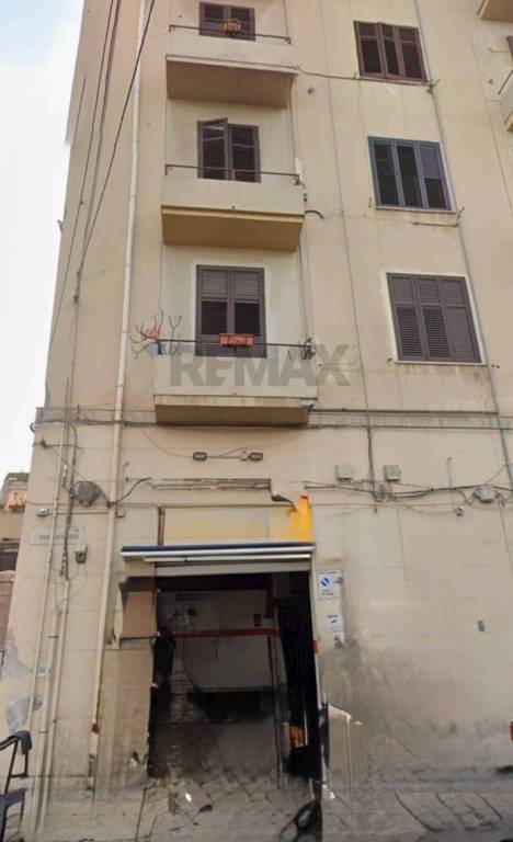 locale commerciale in vendita a Palermo
