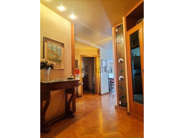 appartamento in vendita a Palermo in zona Malaspina/Palagonia