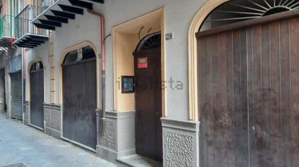 negozio in vendita a Palermo