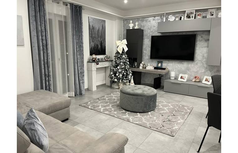 appartamento in vendita a Palermo in zona Oreto