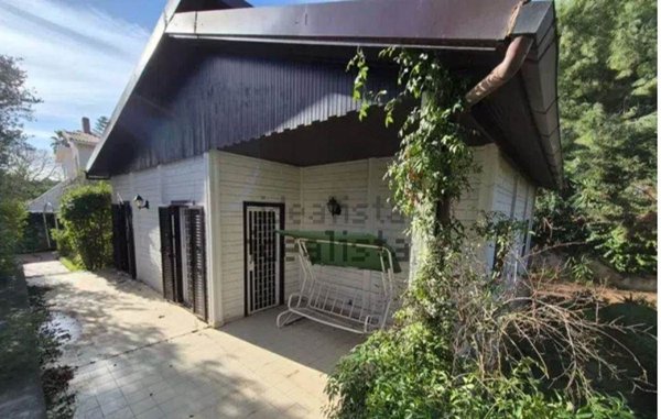 casa indipendente in vendita a Palermo in zona Mondello