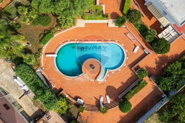 casa indipendente in vendita a Palermo in zona Tommaso Natale