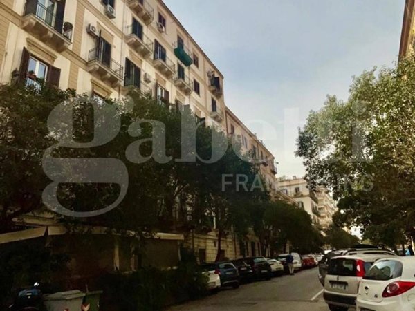 appartamento in vendita a Palermo in zona Libertà