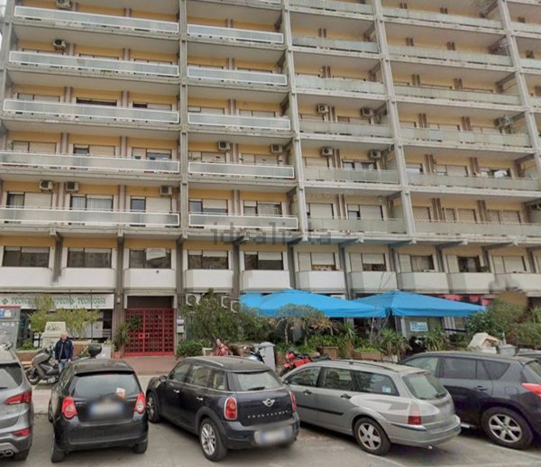 ufficio in vendita a Palermo in zona Libertà